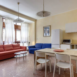 Apartment Via Guicciardini 120sqm