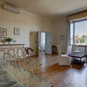 Apartment Lungarno Serristori 180sqm
