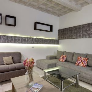 Apartment Via dei Servi 51sqm